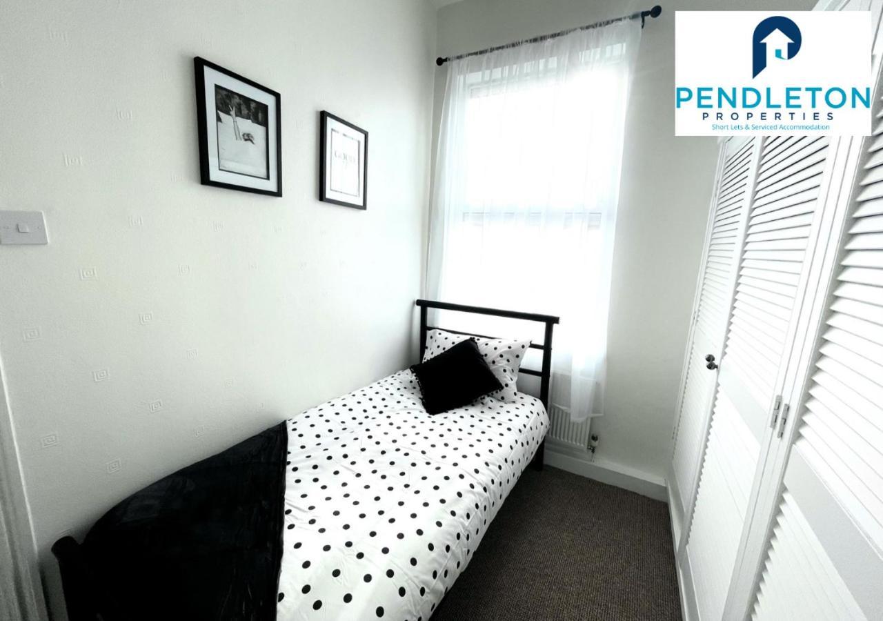 Modern 3 Bed House With Free Parking And Wi-Fi Preston (Lancashire) Exterior foto