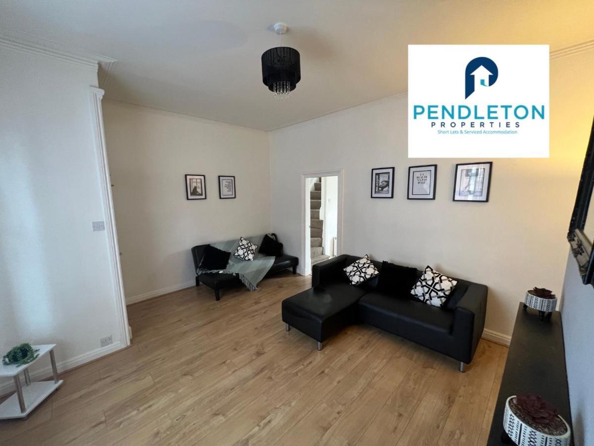 Modern 3 Bed House With Free Parking And Wi-Fi Preston (Lancashire) Exterior foto